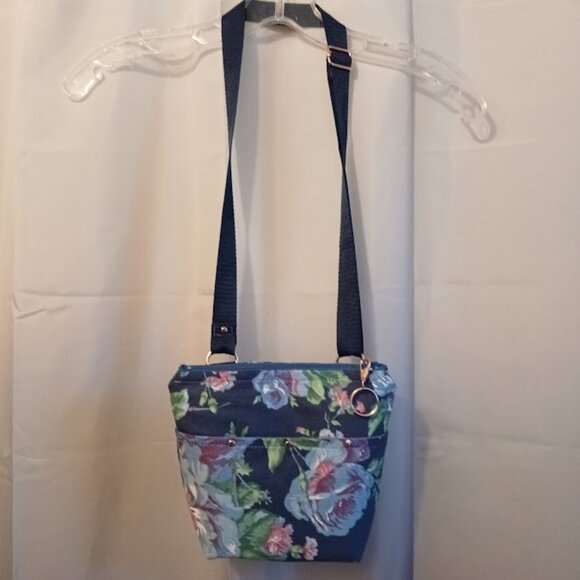 New Travel Sling Crossbody Bag Purse blue floral Roses Rose gold hardware Retro - Picture 1 of 8
